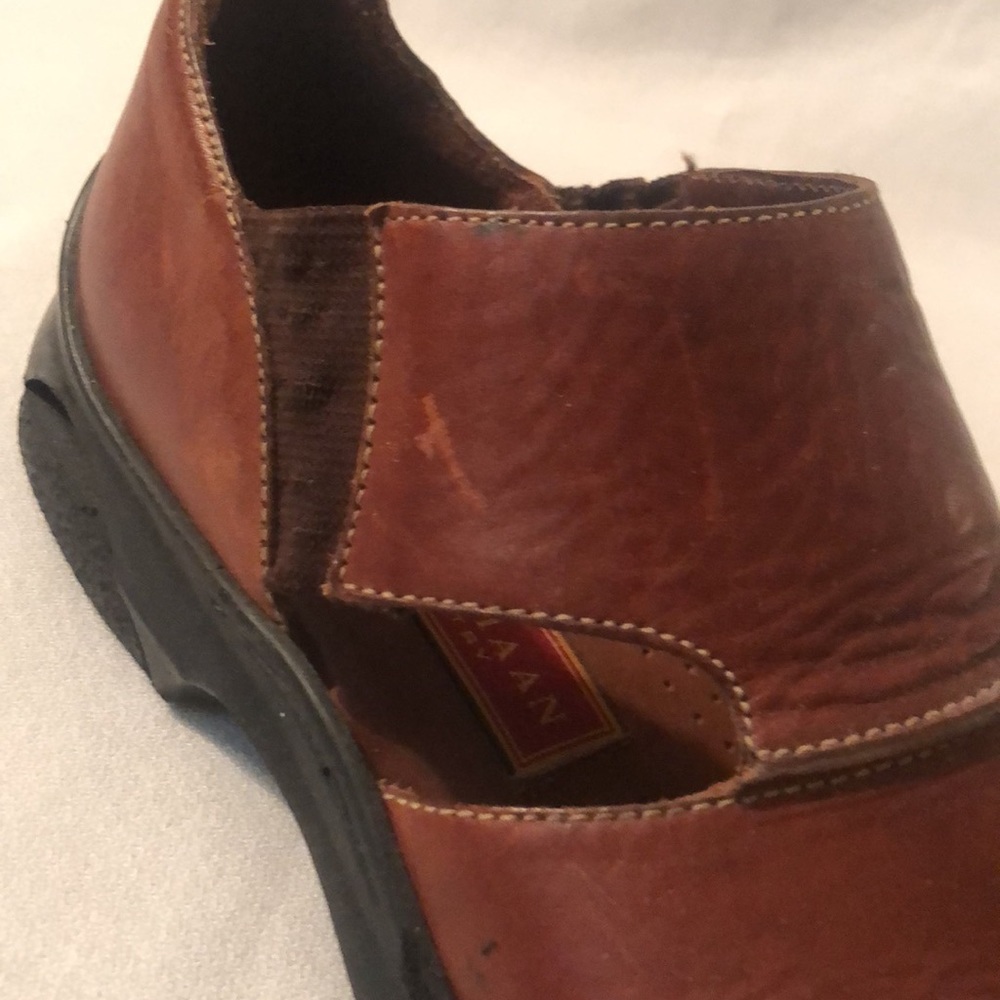 Brown Cole Hahn Nike Air Shoes - Picture 11 of 12